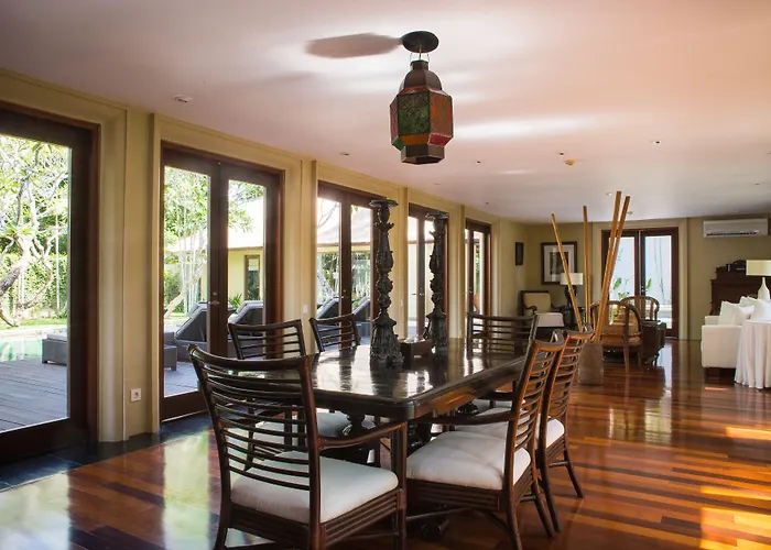 Kayumanis Private & ホテル